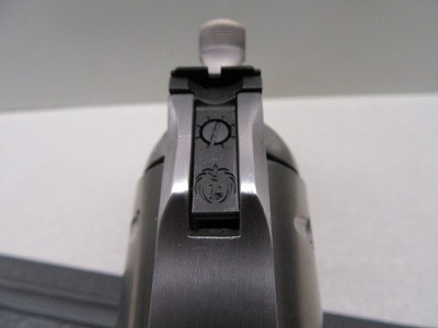 RUGER BLACKHAWK .44 MAGNUM - Image 25 of 25