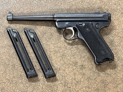 RUGER MARK II .22 LR - Image 1 of 7