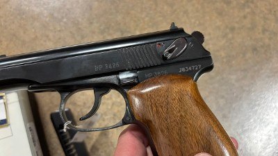 RUSSIAN STATE FACTORIES MAKAROV 9x18MM MAKAROV - Image 3 of 12