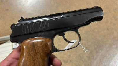 RUSSIAN STATE FACTORIES MAKAROV 9x18MM MAKAROV - Image 10 of 12