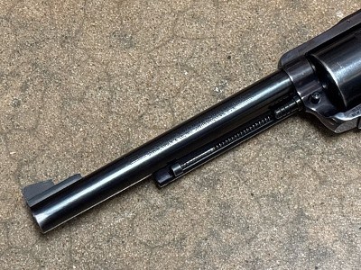 RUGER SUPER BLACKHAWK .44 MAGNUM - Image 4 of 10