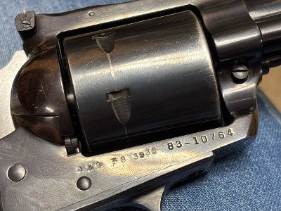 RUGER SUPER BLACKHAWK .44 MAGNUM - Image 7 of 10
