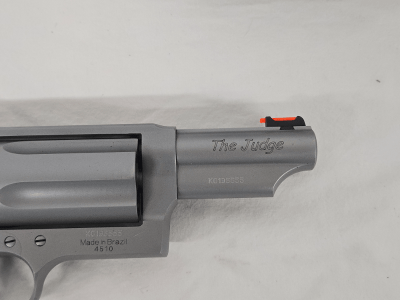 TAURUS Judge Magnum Stainless w/Original Box .45 Colt/.410 Bore - Image 9 of 11