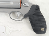 TAURUS Judge Magnum Stainless w/Original Box .45 Colt/.410 Bore - Image 4 of 11
