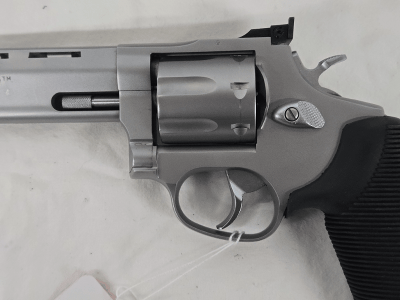 TAURUS Tracker Stainless w/Original Box .22 LR - Image 8 of 13