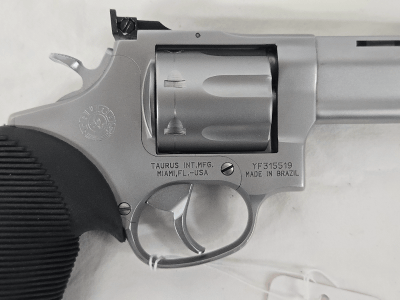TAURUS Tracker Stainless w/Original Box .22 LR - Image 3 of 13