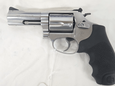 SMITH & WESSON 60-15 w/Original Box .357 MAG - Image 10 of 10