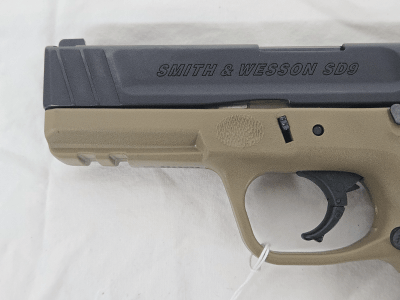 SMITH & WESSON SD9 FDE w/2 Magazines 9MM LUGER (9x19 PARA) - Image 3 of 9