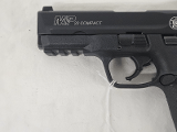 SMITH & WESSON M&P22 Compact w/2 Magazines, Threaded Barrel .22 LR - Image 4 of 10