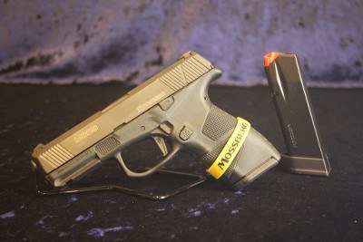 MOSSBERG MC2C 9MM LUGER (9x19 PARA) - Image 1 of 10