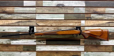 WINCHESTER 70 XTR sporter7MM REM MAG - Image 1 of 7