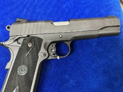 TAURUS Pt 1911 9MM LUGER (9x19 PARA) - Image 3 of 5