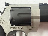 TAURUS RAGING HUNTER .44 MAGNUM - Image 2 of 13