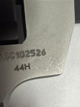 TAURUS RAGING HUNTER .44 MAGNUM - Image 9 of 13