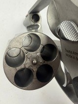 TAURUS THE JUDGE .45 LC/.410 GA - Image 14 of 15