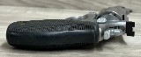 TAURUS TRACKER M425 STAINELSS .41 REM MAG - Image 8 of 10