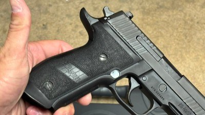 SIG SAUER P226 TAC OPS 40 Smith & Wesson - Image 9 of 10