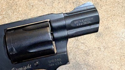 SMITH & WESSON 360J .38 SPL - Image 6 of 8