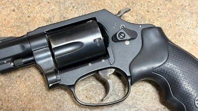 SMITH & WESSON 360J .38 SPL - Image 3 of 8