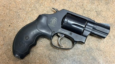 SMITH & WESSON 360J .38 SPL - Image 5 of 8