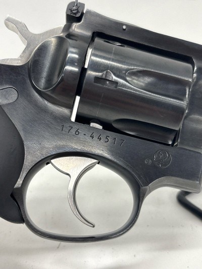 RUGER GP100 BLUE .357 MAG - Image 4 of 12