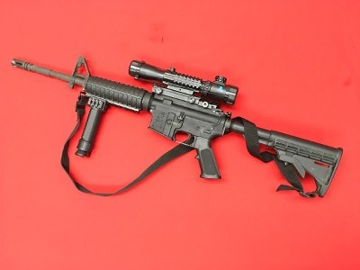 BUSHMASTER XM15-E2S - RIFLE 223 5.56MM - Image 1 of 12