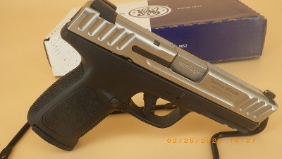 SMITH & WESSON SD9 2.0 9MM LUGER (9x19 PARA) - Image 2 of 2