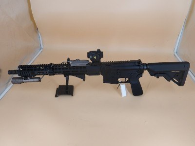 RADICAL FIREARMS RF-15 - RIFLE 5.56X45MM NATO - Image 1 of 3