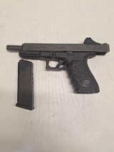 GLOCK 40 GEN 4 10mm Auto - Image 1 of 6