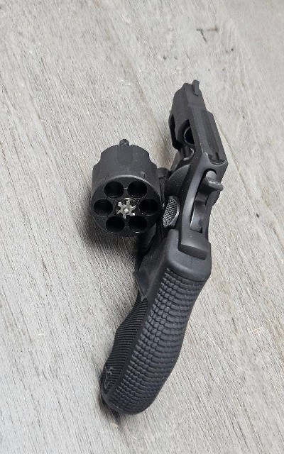 TAURUS 856 .38 SPL - Image 7 of 8