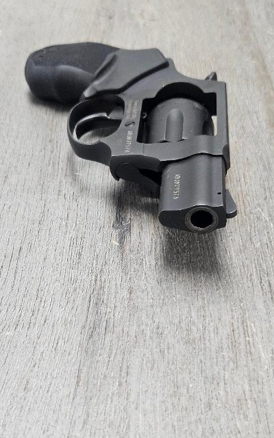 TAURUS 856 .38 SPL - Image 5 of 8