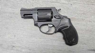 TAURUS 856 .38 SPL - Image 1 of 8