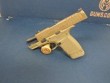 SPRINGFIELD ARMORY HELLCAT FDE 9MM LUGER (9x19 PARA) - Image 1 of 3