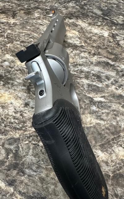 TAURUS 17 TRACKER .17 HMR - Image 5 of 5