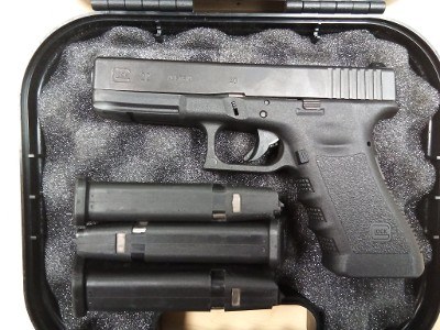 GLOCK G22 GEN 3.40 CALIBER - Image 2 of 4