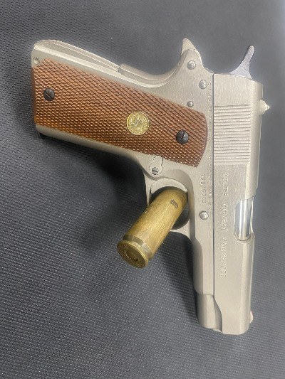 COLT COMBAT COMMANDER .45 ACP - Image 1 of 7