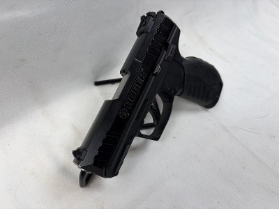 RUGER SR22 .22 LR - Image 2 of 7