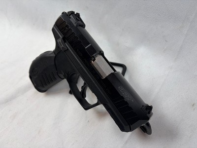RUGER SR22 .22 LR - Image 6 of 7