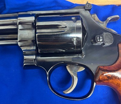 SMITH & WESSON 29-2 .44 MAGNUM - Image 4 of 6