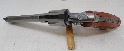 SMITH & WESSON 617 .22 LR - Image 6 of 6