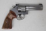 SMITH & WESSON 617-6 .22 LR - Image 3 of 6