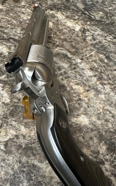RUGER NEW MODEL HUNTER SUPER BLACKHAWK .44 MAGNUM - Image 6 of 9