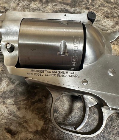 RUGER NEW MODEL HUNTER SUPER BLACKHAWK .44 MAGNUM - Image 9 of 9