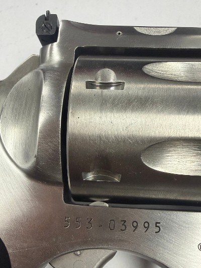 RUGER SUPER REDHAWK .44 MAGNUM - Image 4 of 16