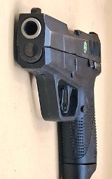TAURUS 709 SLIM 9MM LUGER (9x19 PARA) - Image 5 of 6
