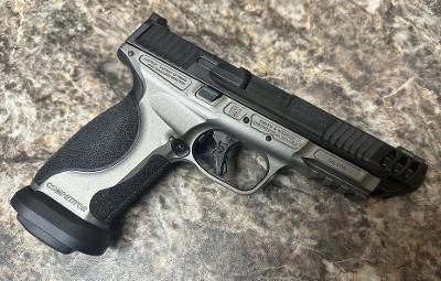 SMITH & WESSON M&P 9 2.0 9MM LUGER (9x19 PARA) - Image 1 of 5