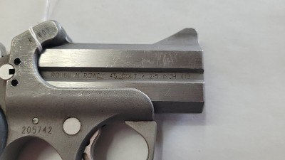 BOND ARMS Rough n Rowdy .45lc / .410 - Image 4 of 6