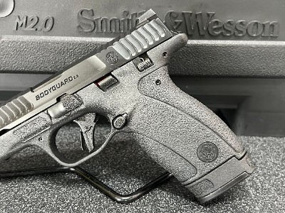 SMITH & WESSON M&P BODYGAURD 2.0 .380 ACP - Image 3 of 11