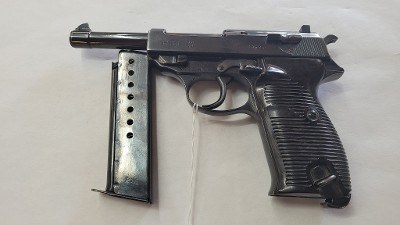 WALTHER P38 9MM LUGER (9x19 PARA) - Image 2 of 11