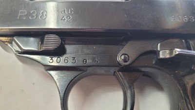 WALTHER P38 9MM LUGER (9x19 PARA) - Image 7 of 11